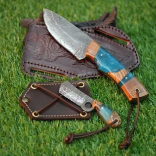 Handmade Damascus steel skinner/Tactical/survival/Hunting/ Everyday carry knife with free sheath and Custom Engraving