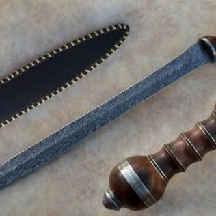 DAMASCUS knife handmade -28.50 INCHES Rose Wood Hanmdle GLADIUS Sword 786-62