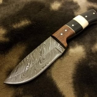 Zebra _Custom Handmade Damascus Bush Craft Knife Combination Of Bone, Horn& Walnut Wood (Ext-55)