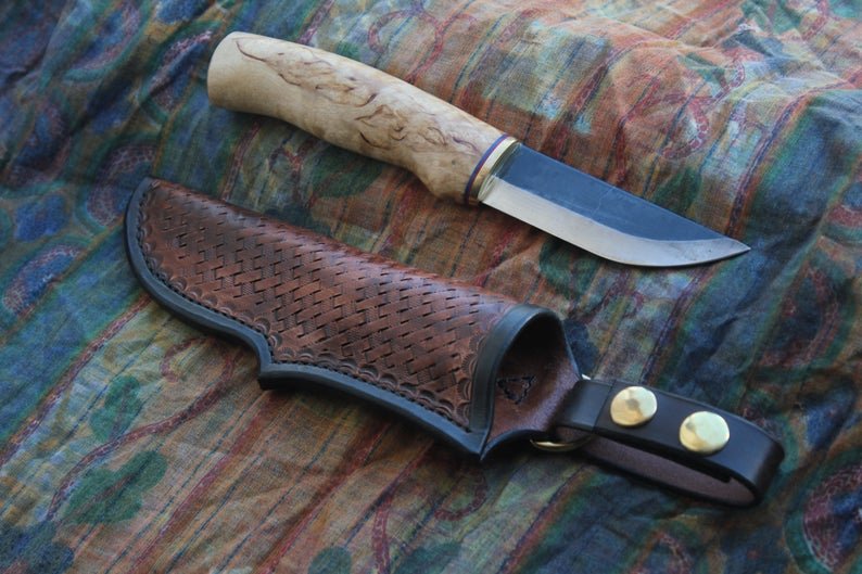 Custom puukko , hunting skinning knife , bushcraft knife , survival , camping , handmade , hf survival school