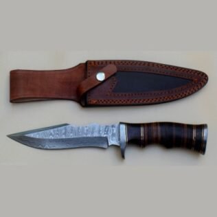 Bowie  Hunting Knife With Leather Handle & Damascus Steel Safeguard & Pommel