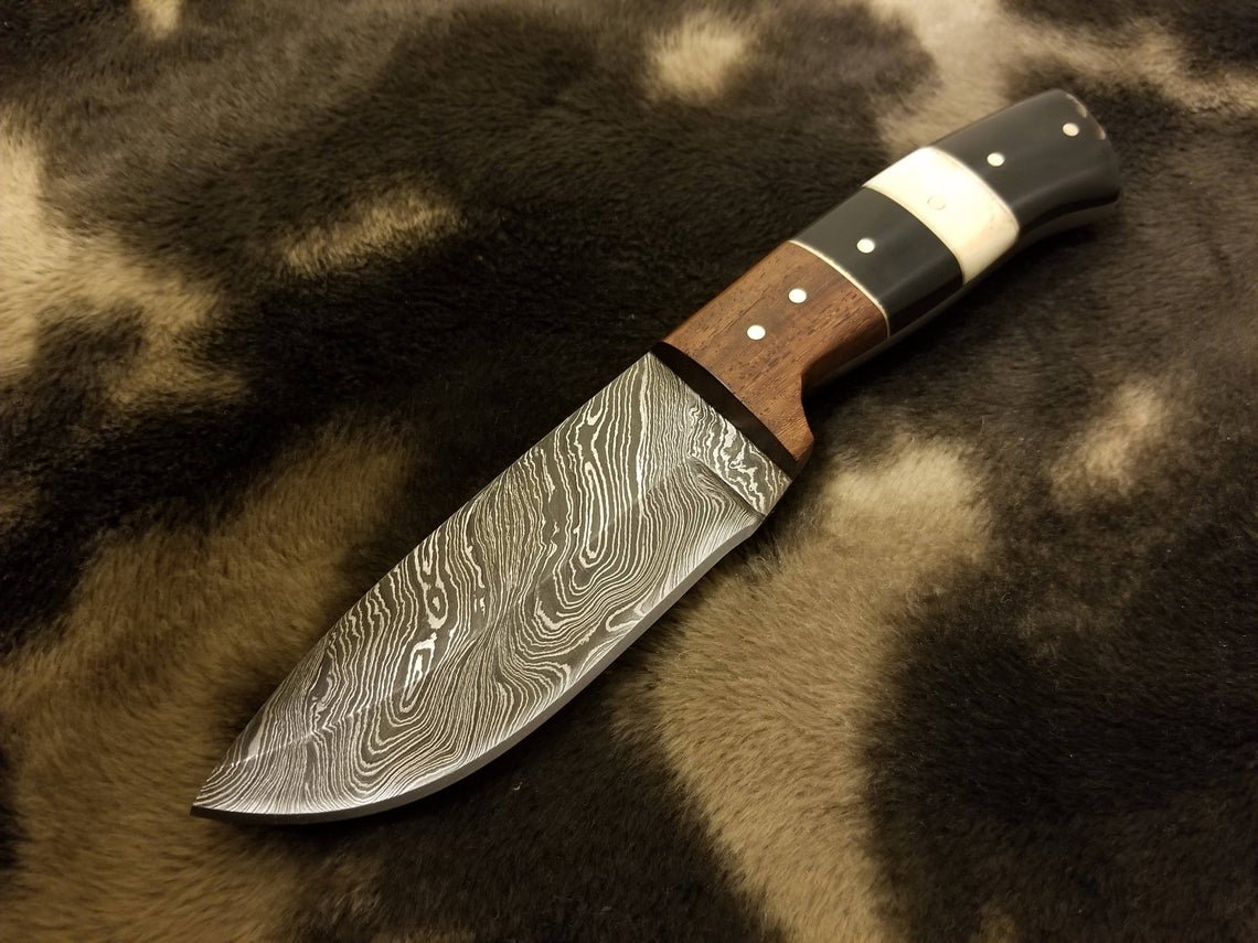 Zebra _Custom Handmade Damascus Bush Craft Knife Combination Of Bone, Horn& Walnut Wood - Image 2