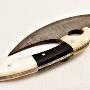 Handmade Damascus steel Ulu knife with bone and buffalo horn