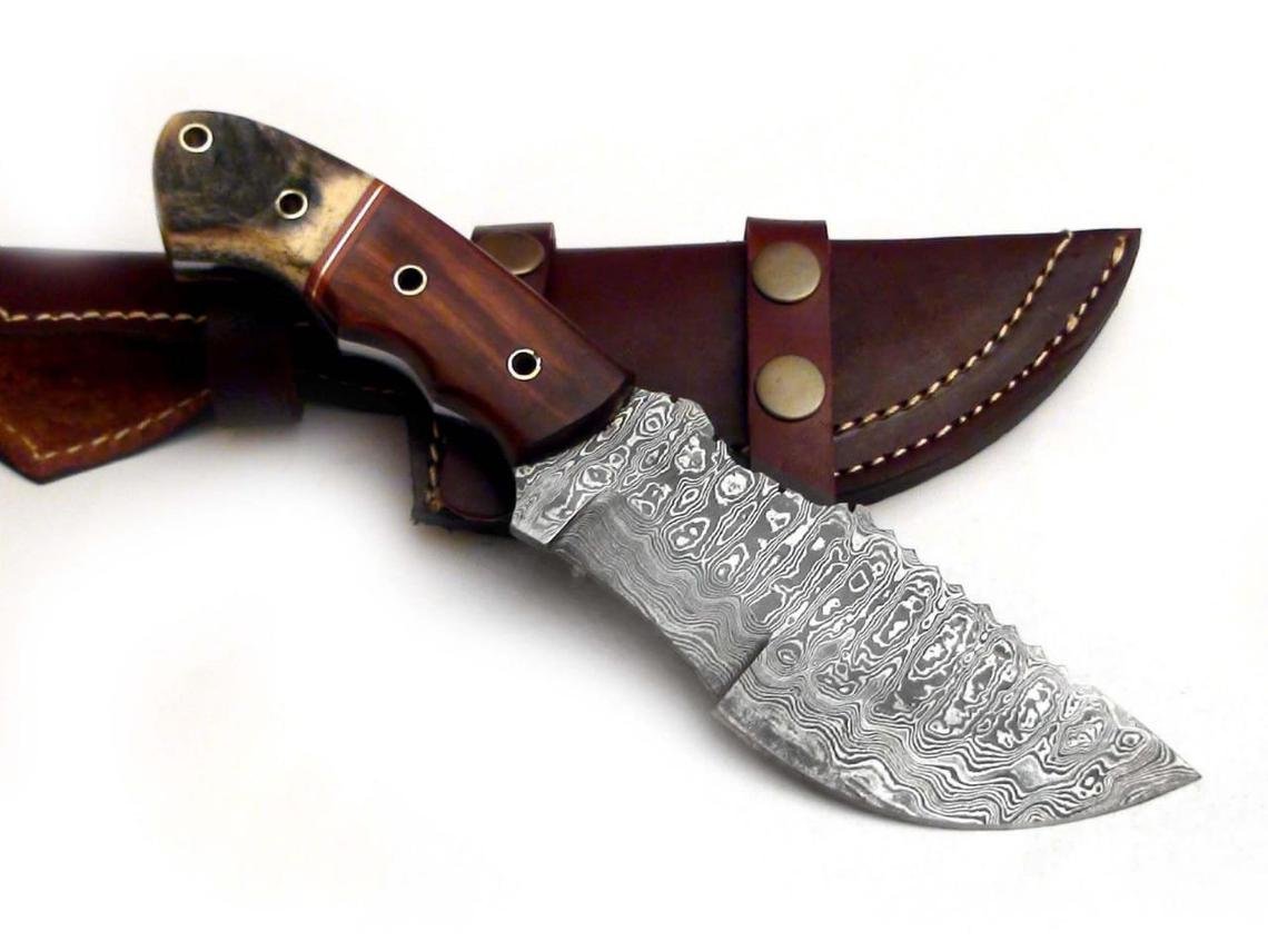 Custom Handmade Damascus steel Hunting Tracker Knife