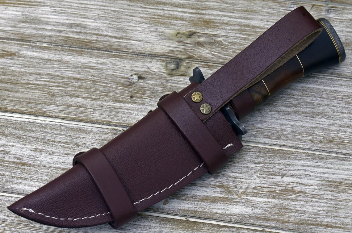 DAMASCUS HUNTING KNIFE, Custom 10.0" ,Hand forged, Damascus Bowie knife, Damascus Guard, Exotic Bolivian Rose wood handle - Image 3