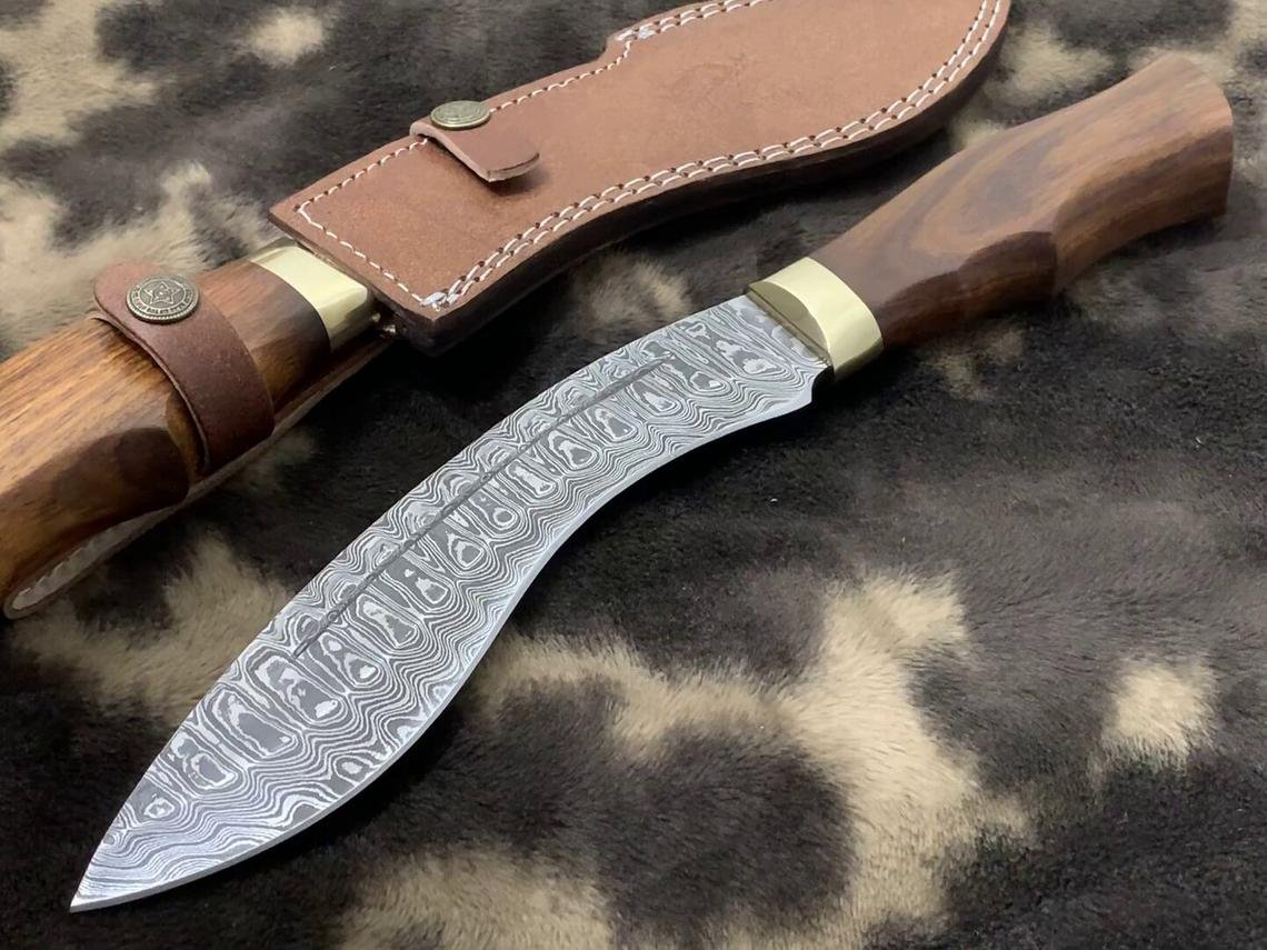 Genuine Gurkha Kukri Damascus Knife with Walnut wood scale 12inch