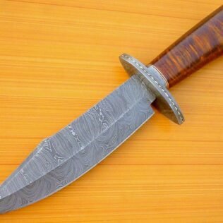 Handmade Damascus Steel Hunting Bowie Knife With Leather Sheath