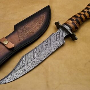 Handmade Damascus Steel Hunting Bowie Knife With Wood Handle.Beautiful Wood Art