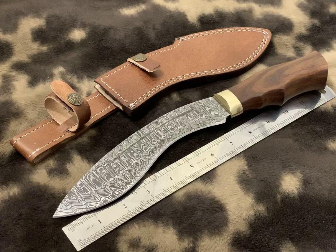 Genuine Gurkha Kukri Damascus Knife with Walnut wood scale 12inch - Image 5