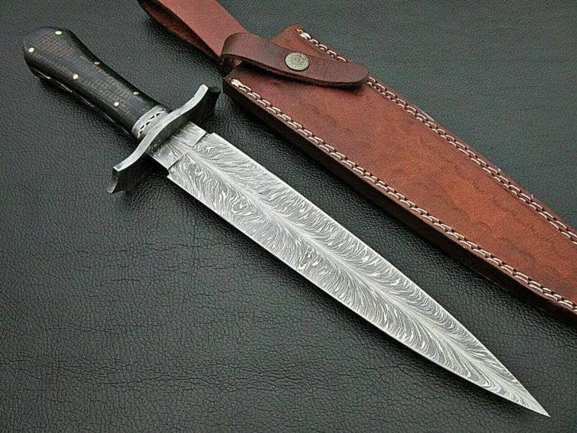Custom Handmade Feather Pattern Damascus Steel Hunting Bowie Knife With Leather Sheath - Image 2