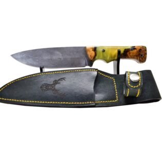 Handmade professional Hunters knife, 100 Percent original Damascus steel