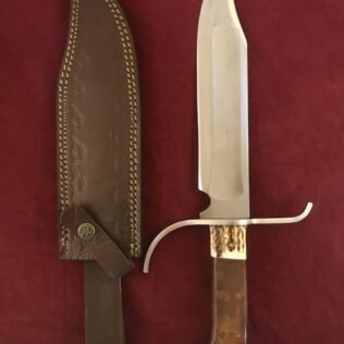 Custom Handmade 1095 Carbon Steel, Clip Point, Cobra Guard Bowie Knife