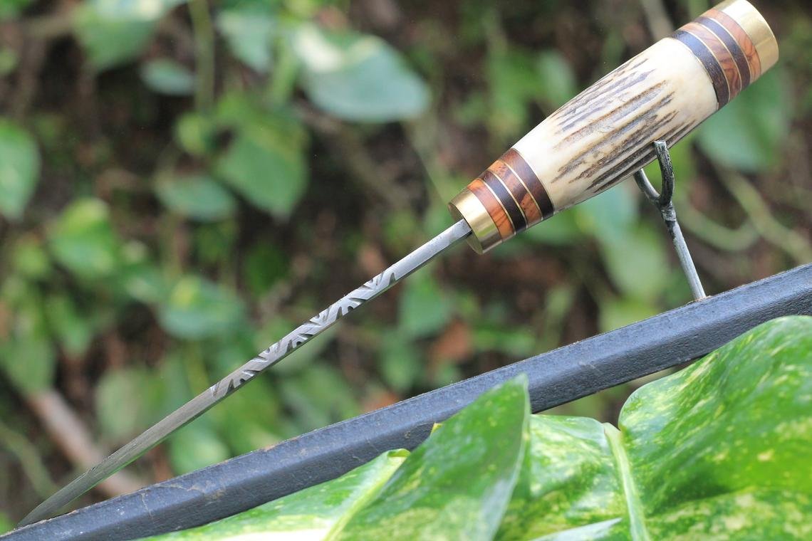 Handmade Damascus Steel Kukri Knife. Kukri Knife with Stag Horn Handle, Custom made kukri knife,Best for Gift on any occasion, Quality Steel - Image 7