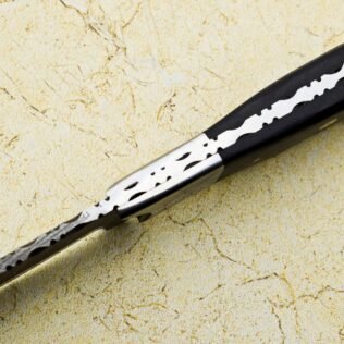 Custom Handmade Damascus Steel Hunting knife Black Micarta Handle Leather Sheath