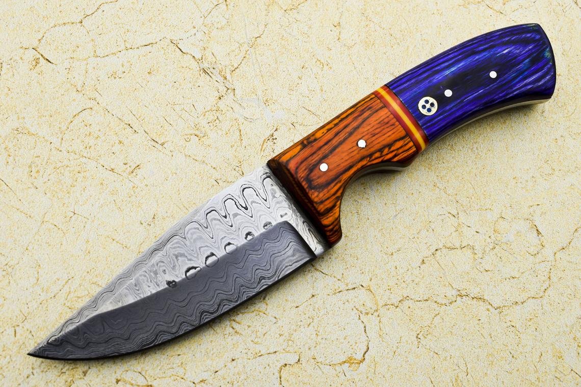 Custom Handmade Damascus Steel Hunting knife Wooden Handle Leather Sheath Size 22.23 cm Mosaic Pin Handle - Image 6