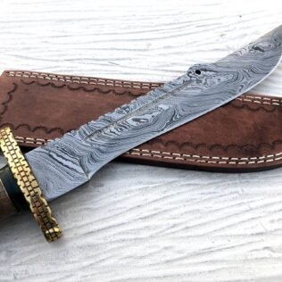Handmade Damascus Knife