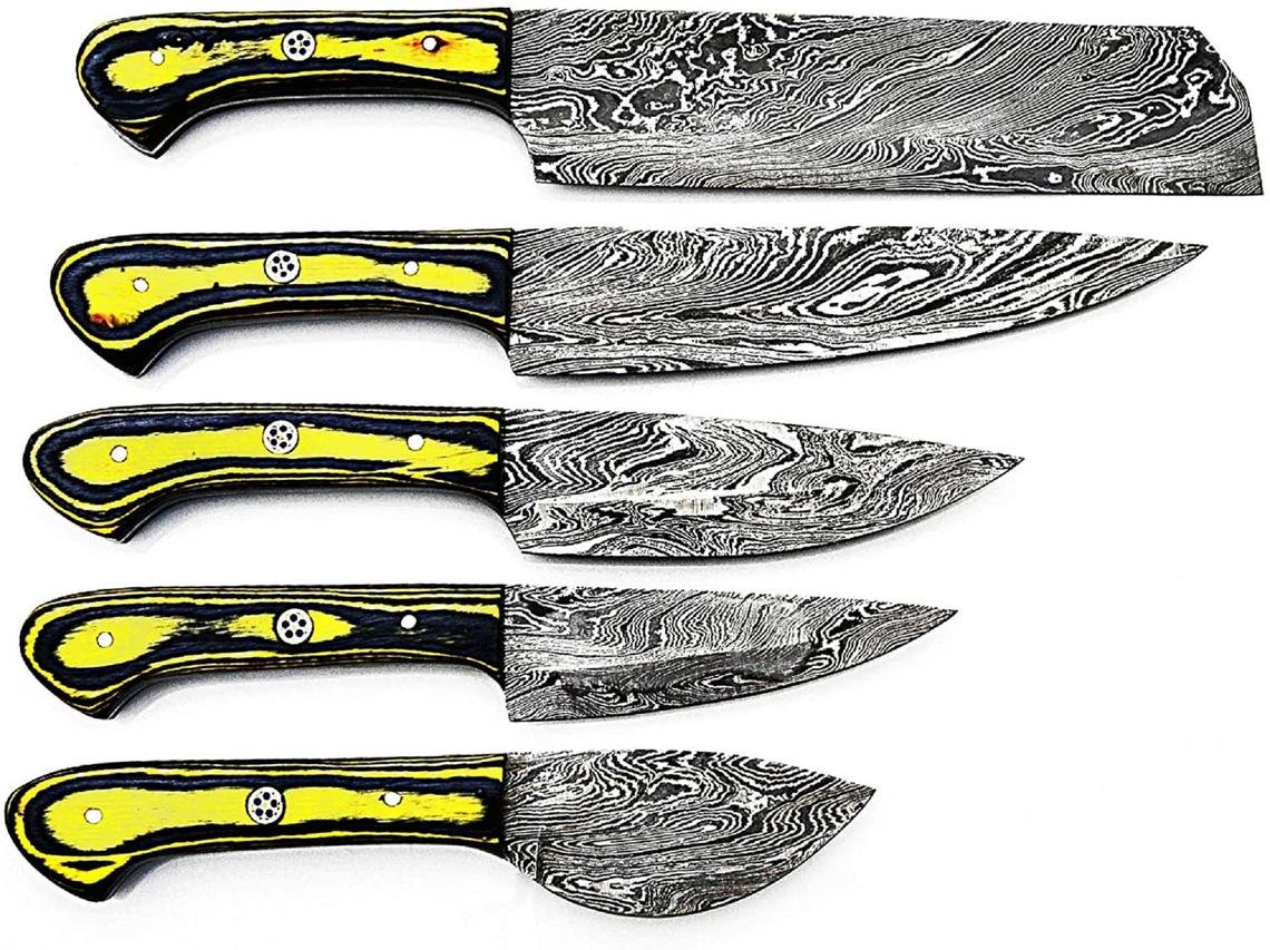 Custom Handmade Damascus Chef Knives Set/Kitchen Knives 5 Pieces Set Black and Yellow Colored Wood - Image 3