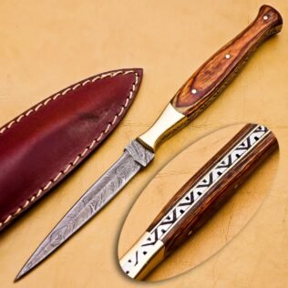Custom Hand Made Forged Hunter Knife Damascus Steel Boot Throwing Dagger Hunting Knife Wood and Brass HANDLE Handle With Leather Sheath