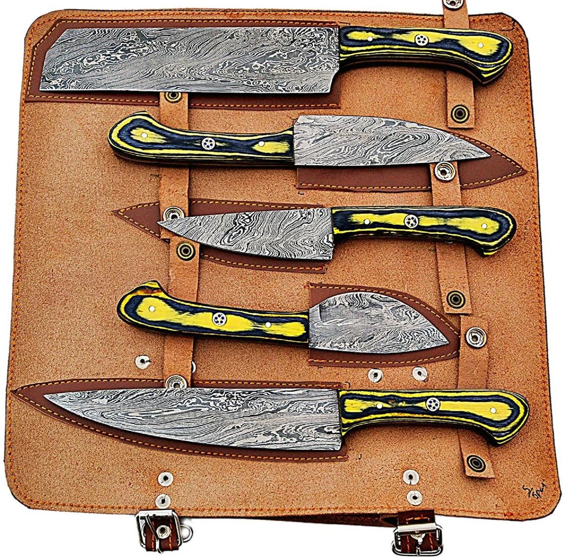 Custom Handmade Damascus Chef Knives Set/Kitchen Knives 5 Pieces Set Black and Yellow Colored Wood