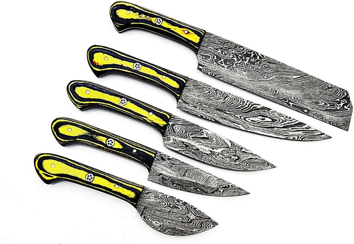 Custom Handmade Damascus Chef Knives Set/Kitchen Knives 5 Pieces Set Black and Yellow Colored Wood - Image 7