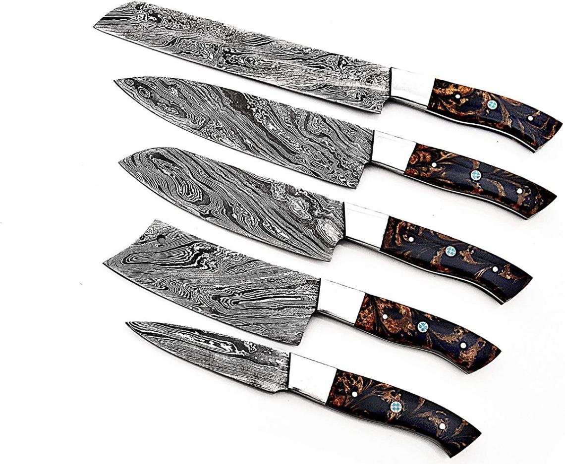 Custom Handmade Damascus Chef Knives Set/Kitchen Knives 5 Pieces Set Handle is Made of Walnut Wood and Bolster is Made of Steel - Image 6