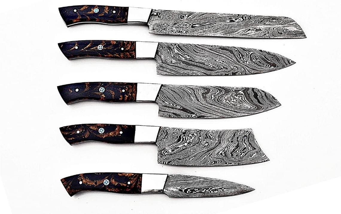 Custom Handmade Damascus Chef Knives Set/Kitchen Knives 5 Pieces Set Handle is Made of Walnut Wood and Bolster is Made of Steel - Image 8