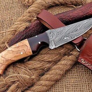 Rhino Forge Knives Damascus Hunting Knife Handmade Damascus Steel Knife Hunting Skinning Camping Knife With Olive Wood Handle