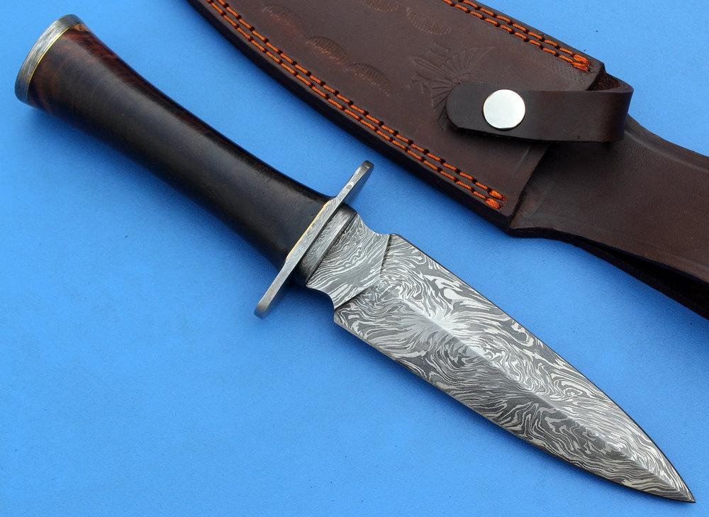 handmade Dagger Rose wood handle Damascus Fire Pattern Full Hidden Tang - Image 4