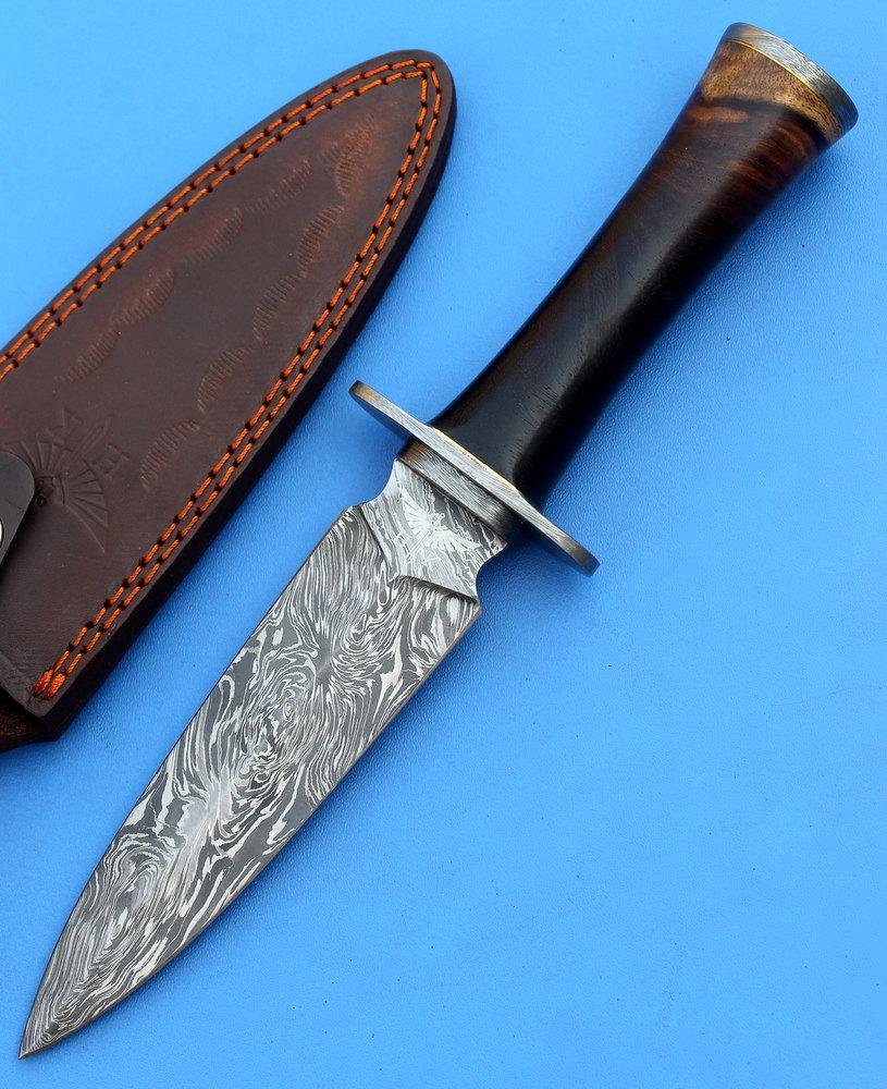 handmade Dagger Rose wood handle Damascus Fire Pattern Full Hidden Tang