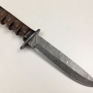 DAMASCUS STEEL CUSTOM HANDMADE HUNTING BOWIE KNIFE 13″